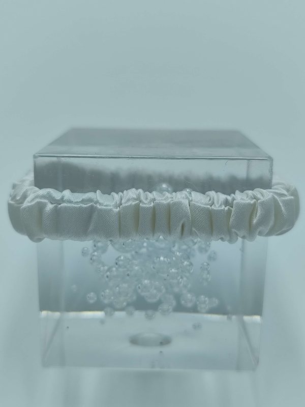 Silk Scrunchie | Snow