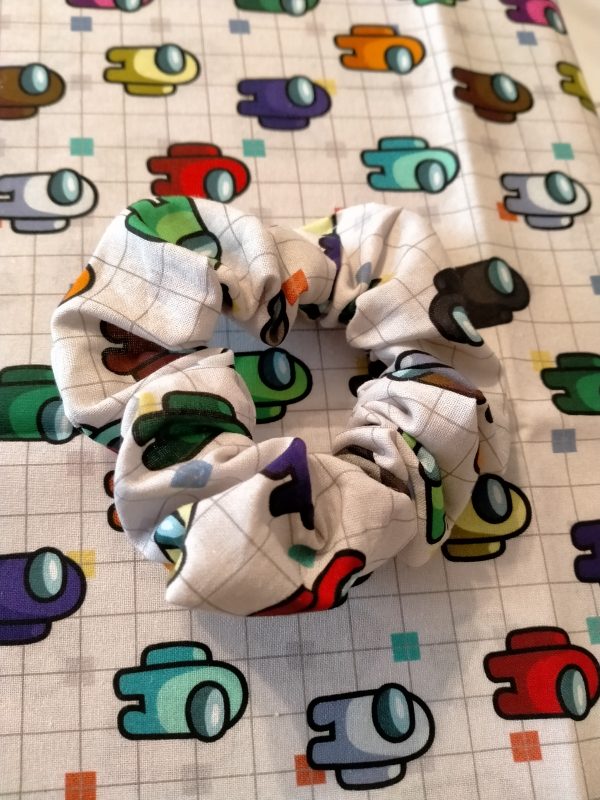 Among Us Scrunchie White - Image 2