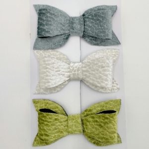 Big Bow's Clip - Grey, Ivory & Green