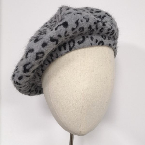 Cloud Grey Leopard Beret