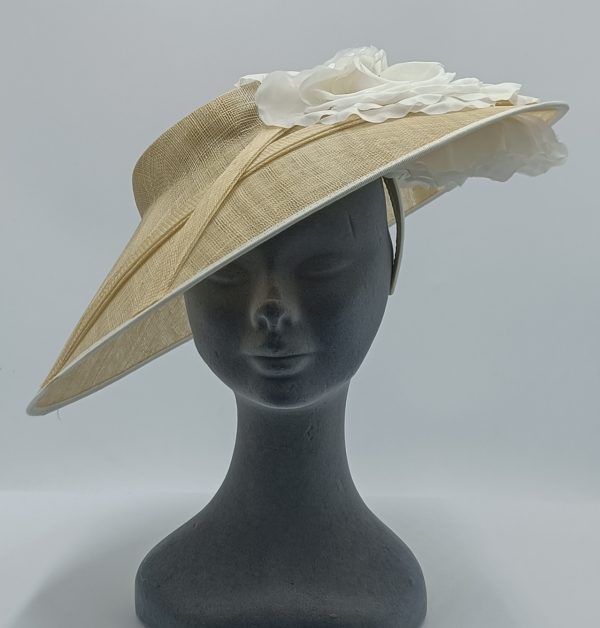 Cream & White Down brim - Miss Ayr - Image 2