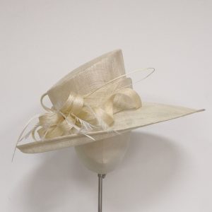 Cream Wide brim Hat