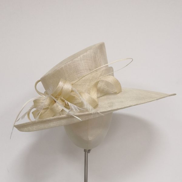 Cream Wide brim Hat