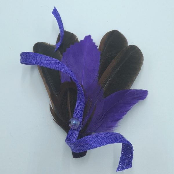 Feather Hat / Lapel Pin