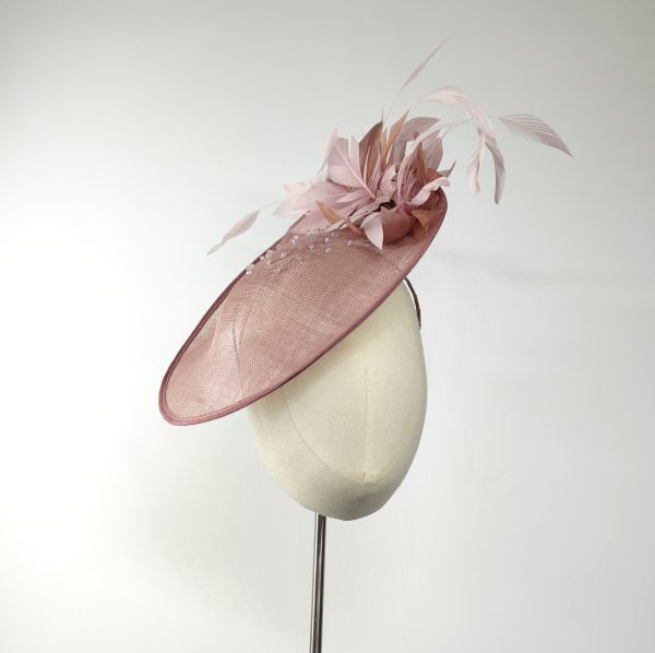 Ms Perla in Rose - Image 2