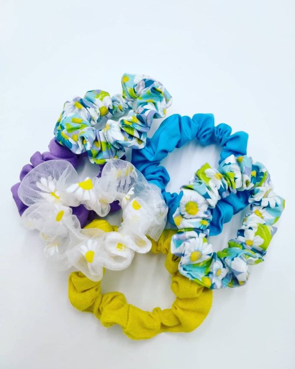 Organic Cotton Daisy Duo Scrunchie - Image 4