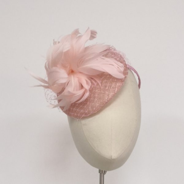 Pale Button Headpiece