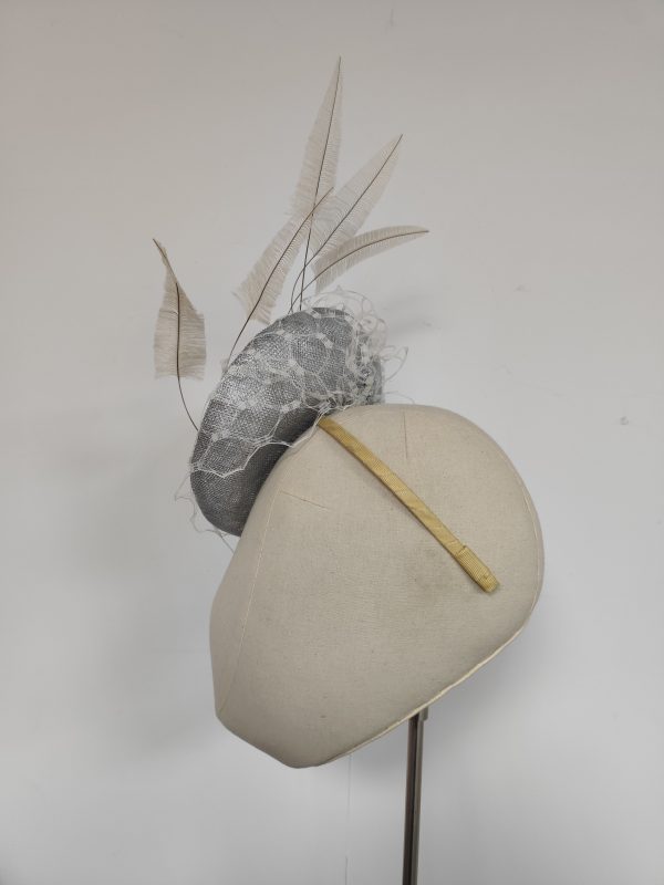 Silver & Ivory White Lady L - Image 3